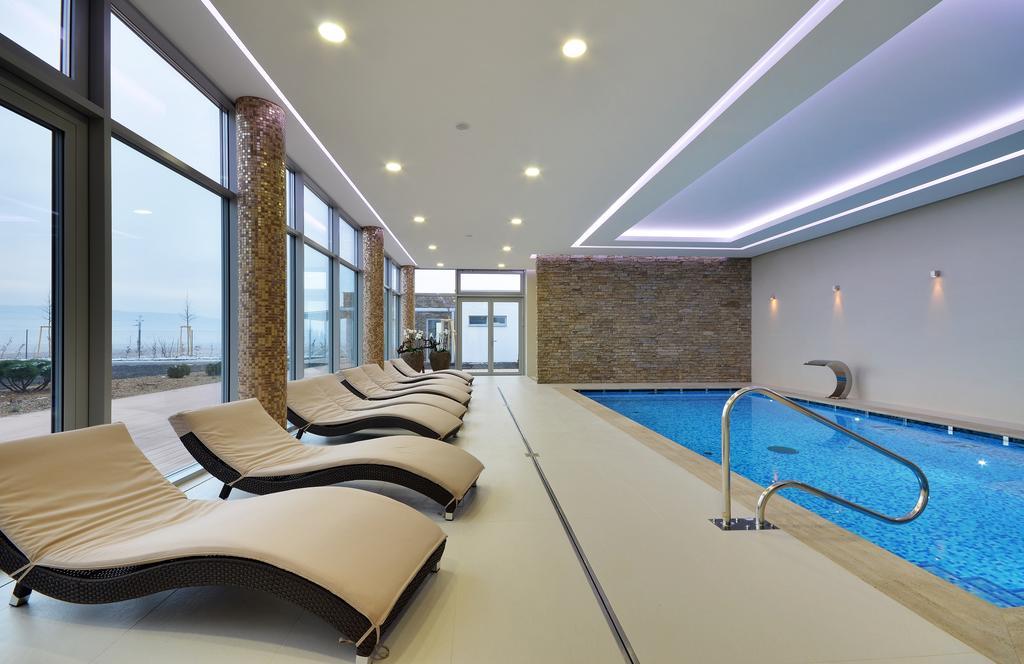 Hotel Harmony Medical & Wellness-Free Parking, 1,8Km From The Center Kroměříž Exterior foto